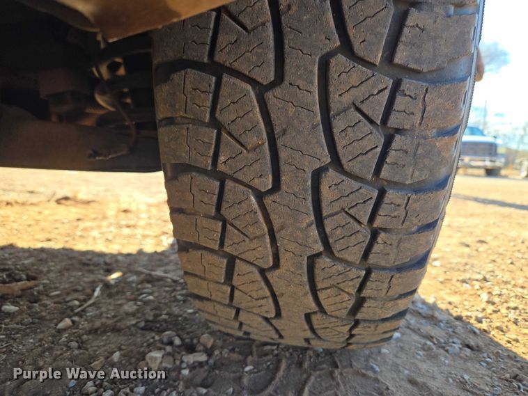 image for item ET5382 2005 Chevrolet Silverado 1500 Ext. Cab pickup truck