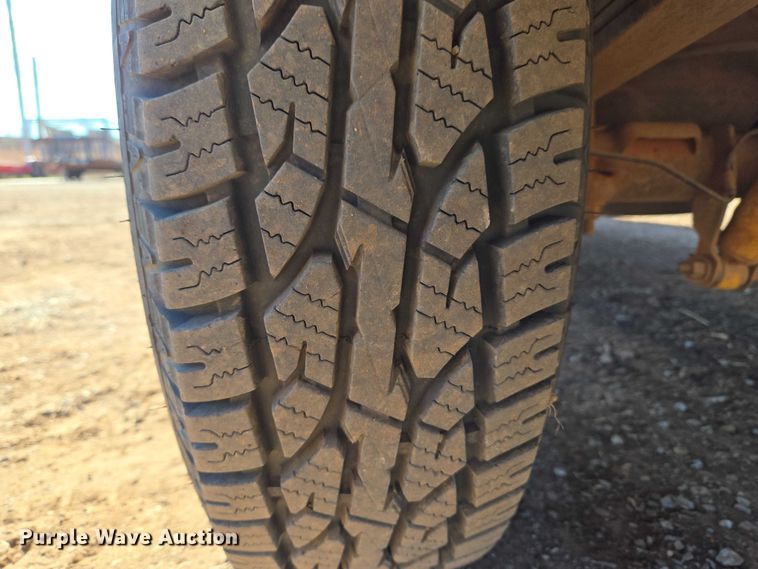 image for item ET5382 2005 Chevrolet Silverado 1500 Ext. Cab pickup truck