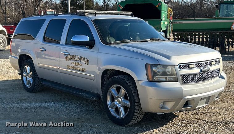image for item ET6791 2010 Chevrolet Suburban LTZ SUV