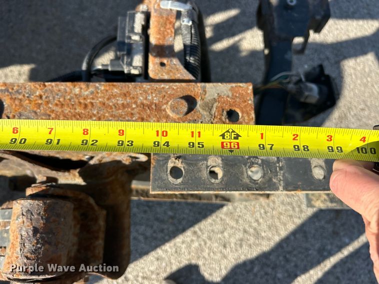 image for item ET6798 2006 Ford F250 XL Super Duty pickup truck cab and chassis