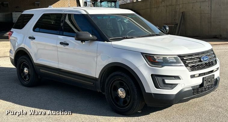 image for item ET6799 2016 Ford Explorer Police Interceptor SUV