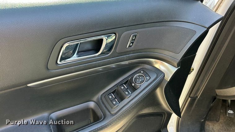 image for item ET6799 2016 Ford Explorer Police Interceptor SUV