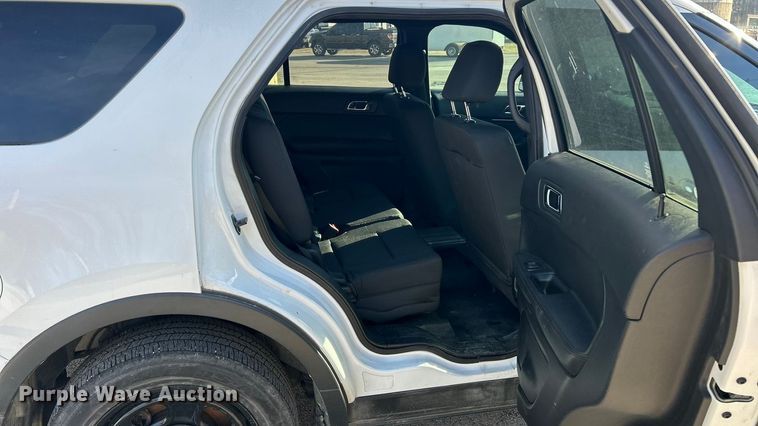 image for item ET6799 2016 Ford Explorer Police Interceptor SUV