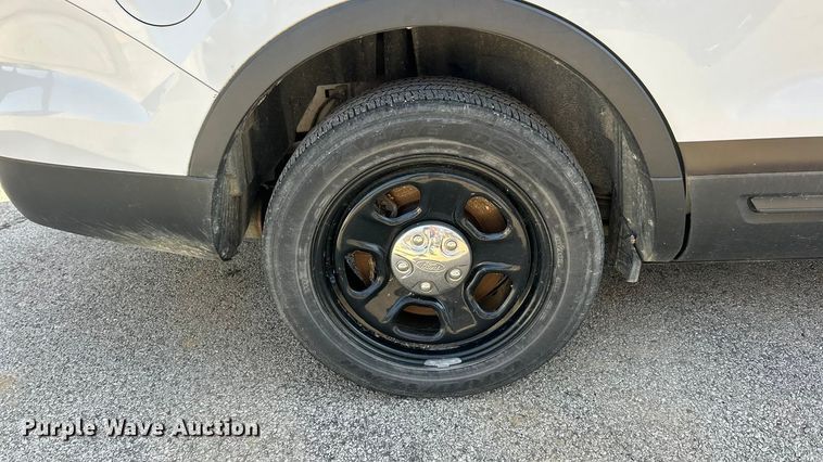 image for item ET6799 2016 Ford Explorer Police Interceptor SUV