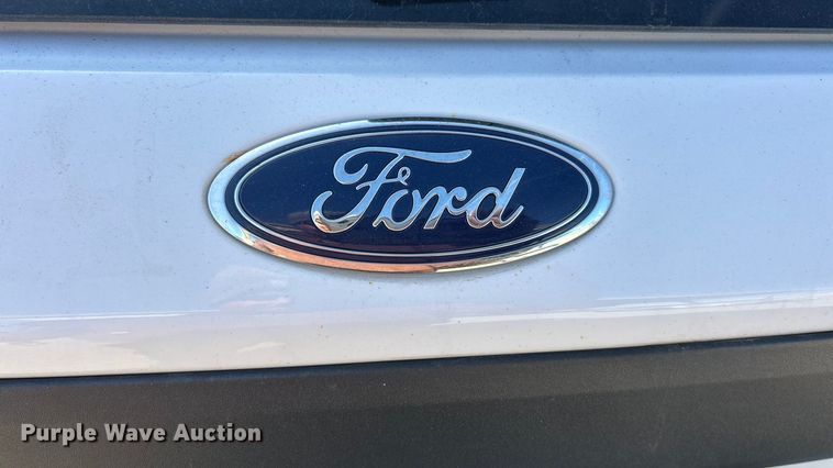 image for item ET6800 2020 Ford Explorer Police Interceptor SUV