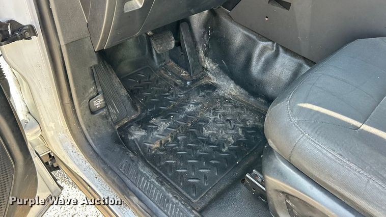 image for item ET6800 2020 Ford Explorer Police Interceptor SUV