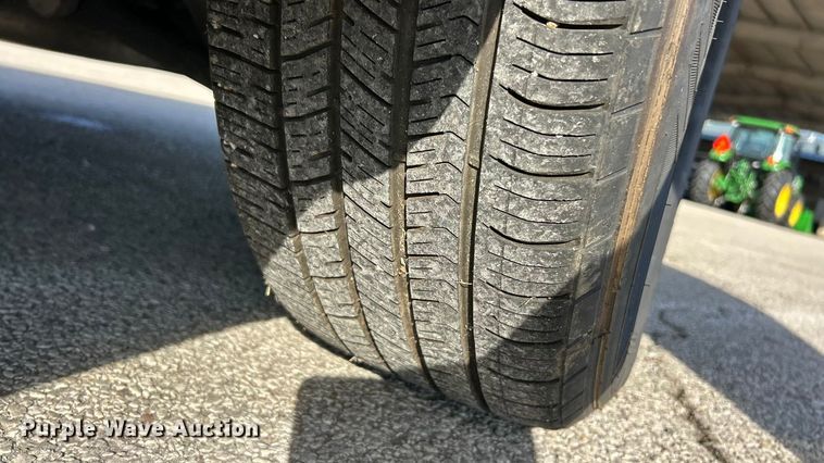 image for item ET6800 2020 Ford Explorer Police Interceptor SUV