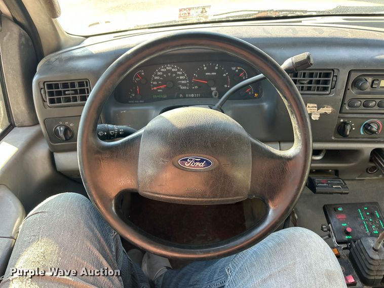 image for item ET6801 2004 Ford F550 XL Super Duty dump flatbed truck