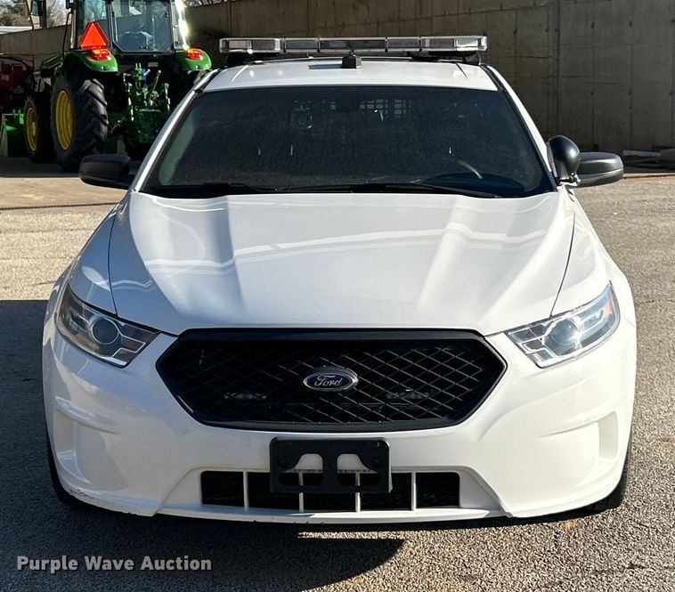 image for item ET6802 2019 Ford Taurus Police Interceptor 