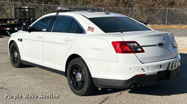 image for item ET6802 2019 Ford Taurus Police Interceptor 