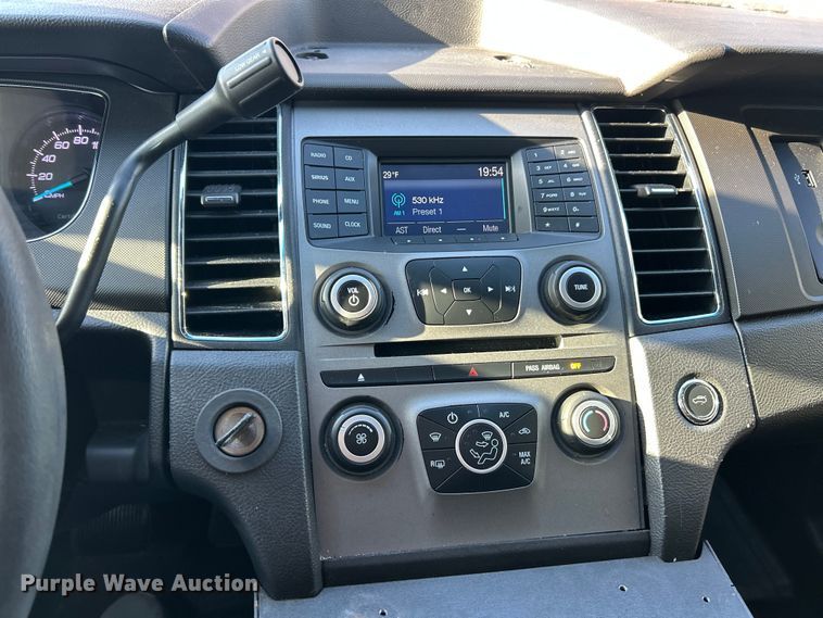 image for item ET6802 2019 Ford Taurus Police Interceptor 