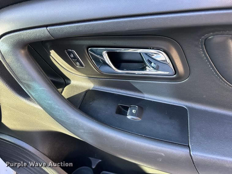 image for item ET6802 2019 Ford Taurus Police Interceptor 