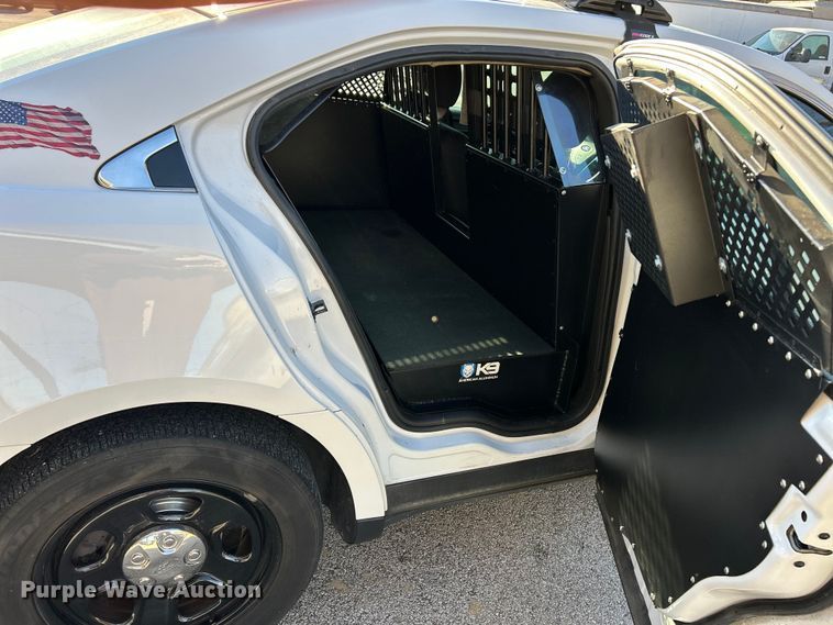 image for item ET6802 2019 Ford Taurus Police Interceptor 