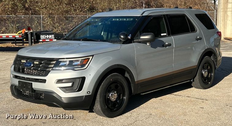 image for item ET6803 2018 Ford Explorer Police Interceptor SUV