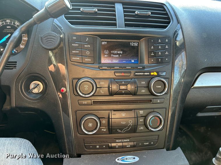 image for item ET6803 2018 Ford Explorer Police Interceptor SUV