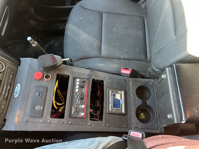 image for item ET6803 2018 Ford Explorer Police Interceptor SUV