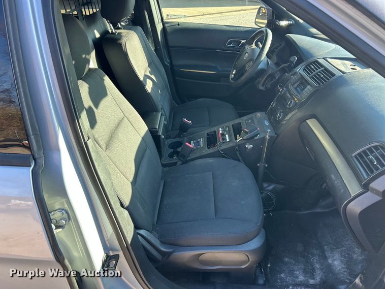image for item ET6803 2018 Ford Explorer Police Interceptor SUV