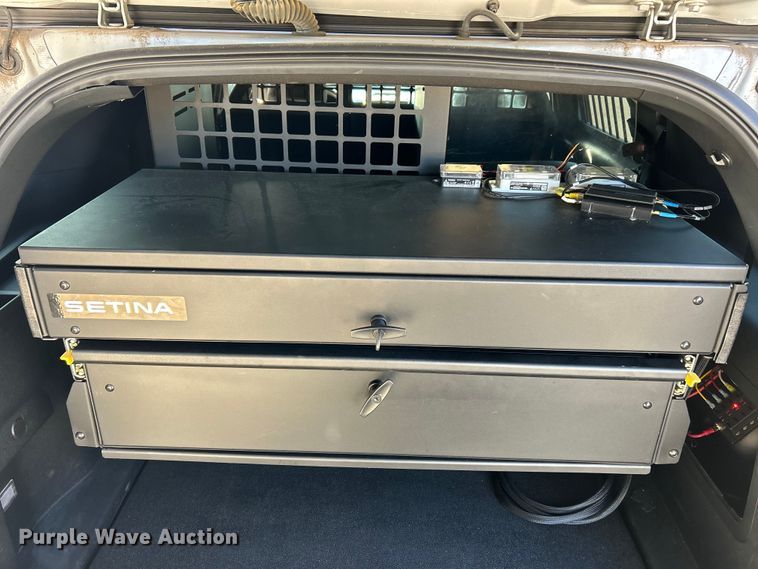 image for item ET6803 2018 Ford Explorer Police Interceptor SUV