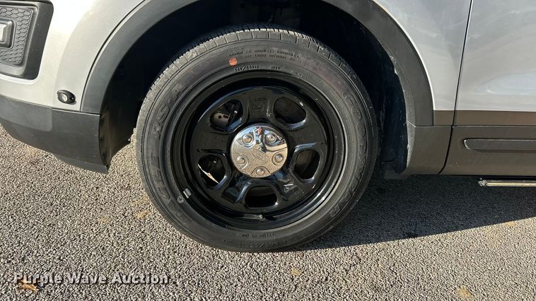 image for item ET6803 2018 Ford Explorer Police Interceptor SUV