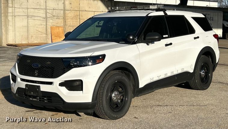 image for item ET6804 2020 Ford Explorer Police Interceptor SUV