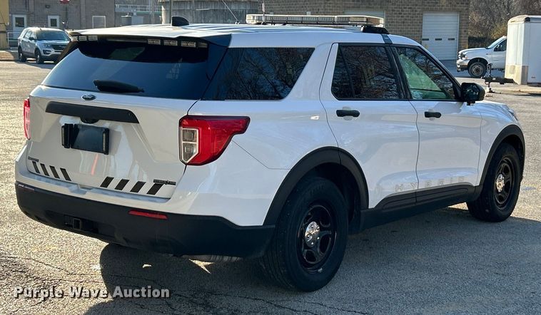 image for item ET6804 2020 Ford Explorer Police Interceptor SUV