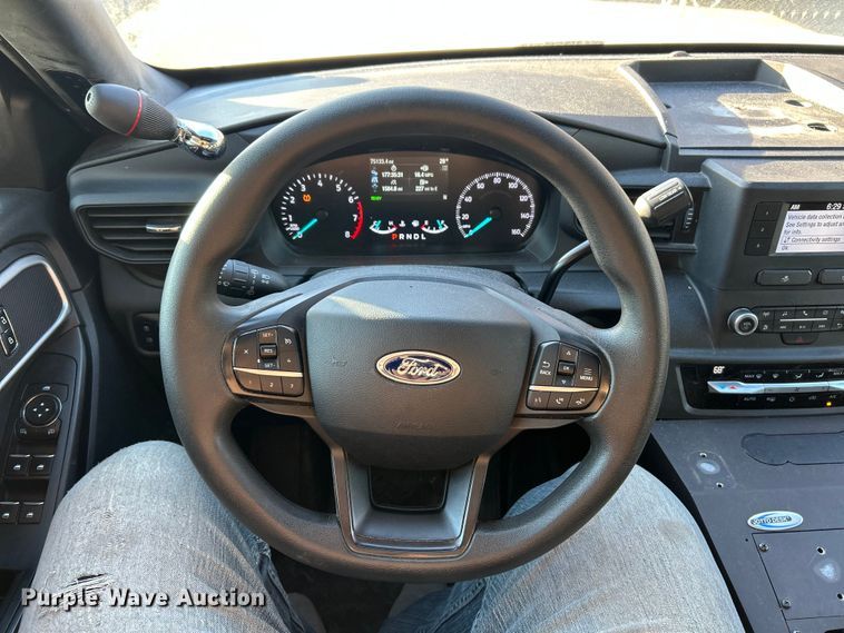 image for item ET6804 2020 Ford Explorer Police Interceptor SUV