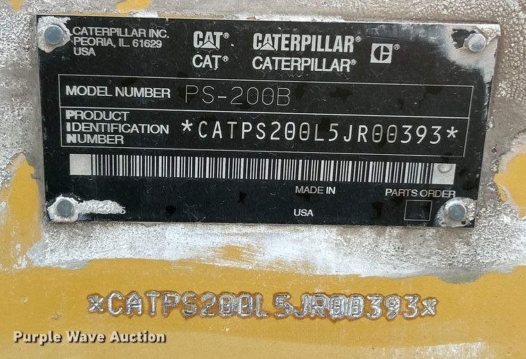 image for item ET6807 2002 Caterpillar PS-200B pneumatic roller
