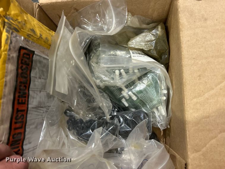 image for item ET6809 2003 International 7400 oil distributor truck