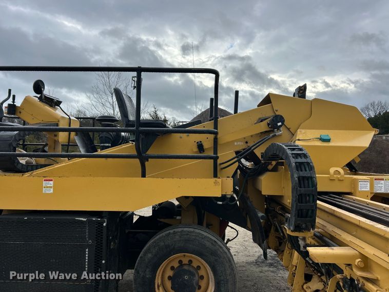 image for item ET6810 2011 Etnyre Quad chip spreader