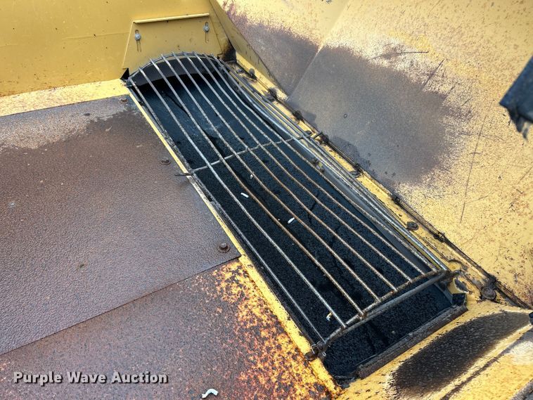 image for item ET6810 2011 Etnyre Quad chip spreader