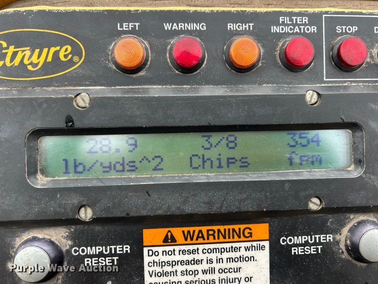 image for item ET6810 2011 Etnyre Quad chip spreader