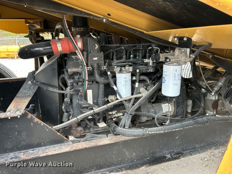 image for item ET6810 2011 Etnyre Quad chip spreader