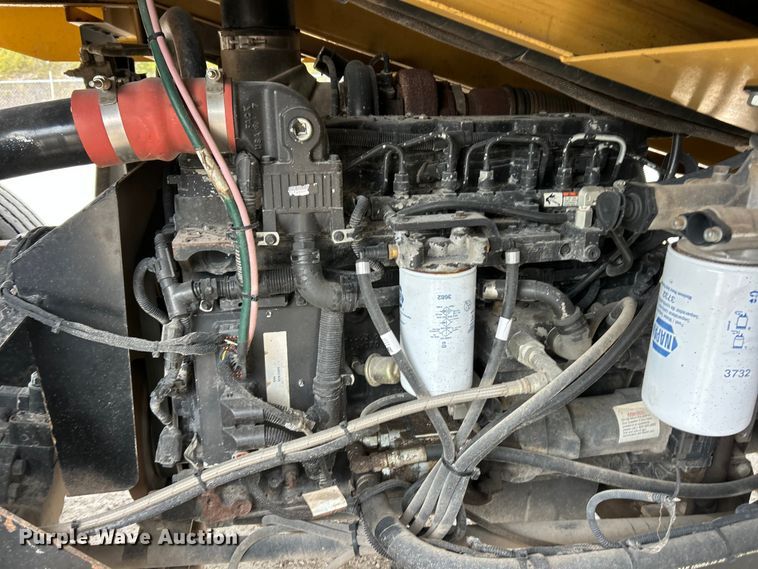 image for item ET6810 2011 Etnyre Quad chip spreader