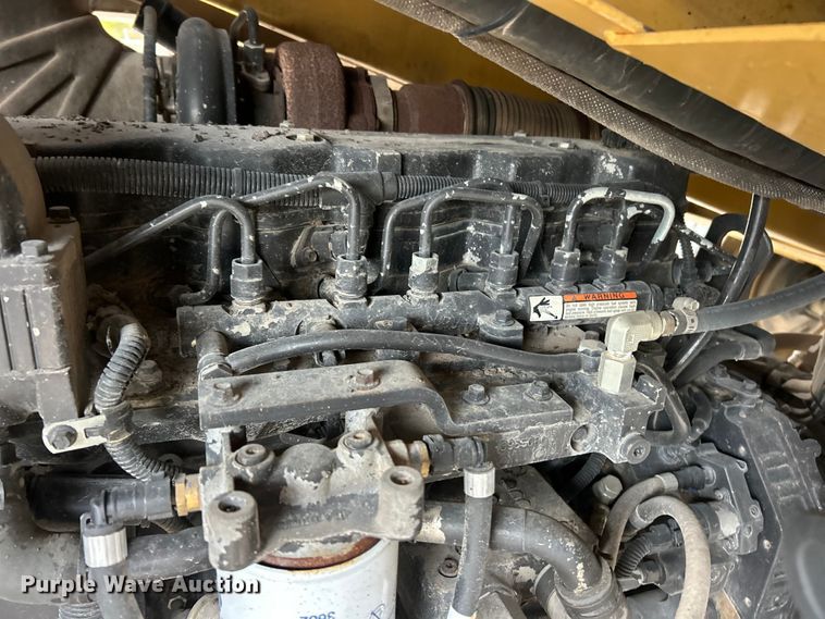 image for item ET6810 2011 Etnyre Quad chip spreader