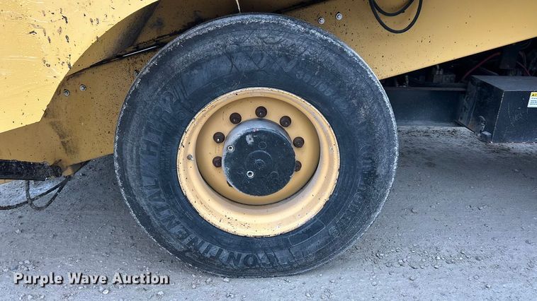 image for item ET6810 2011 Etnyre Quad chip spreader