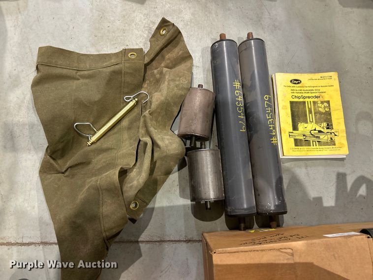 image for item ET6810 2011 Etnyre Quad chip spreader