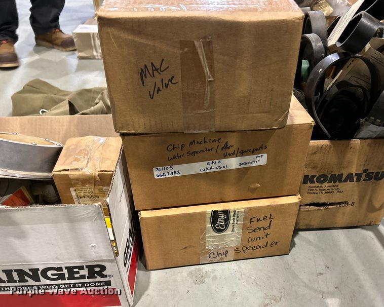 image for item ET6810 2011 Etnyre Quad chip spreader