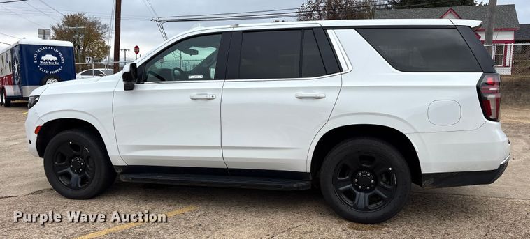 image for item ET7456 2021 Chevrolet Tahoe SUV