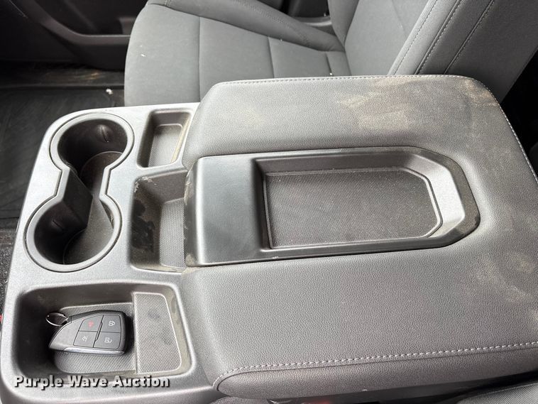 image for item ET7456 2021 Chevrolet Tahoe SUV