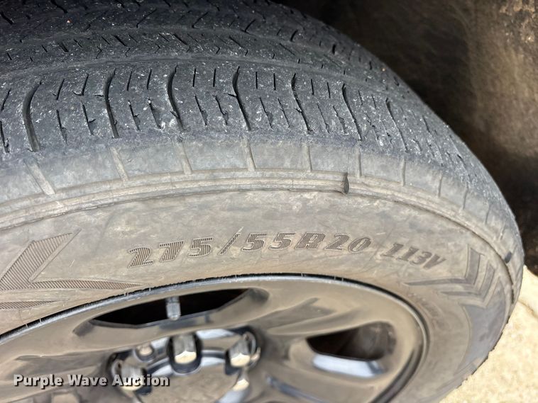 image for item ET7456 2021 Chevrolet Tahoe SUV