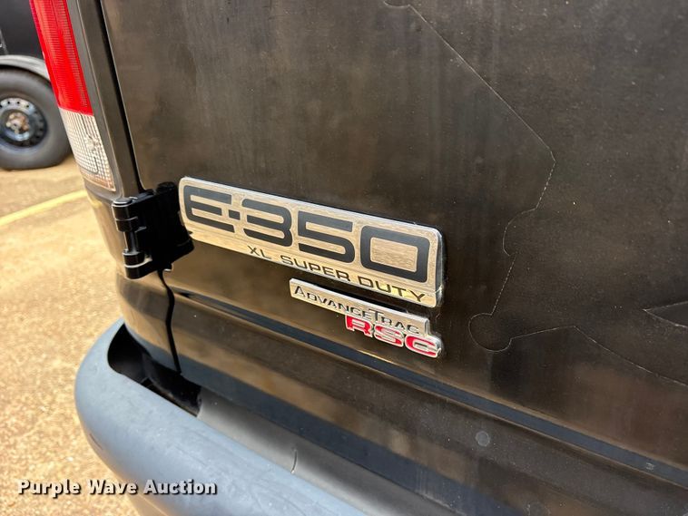 image for item ET7457 2012 Ford E350 van