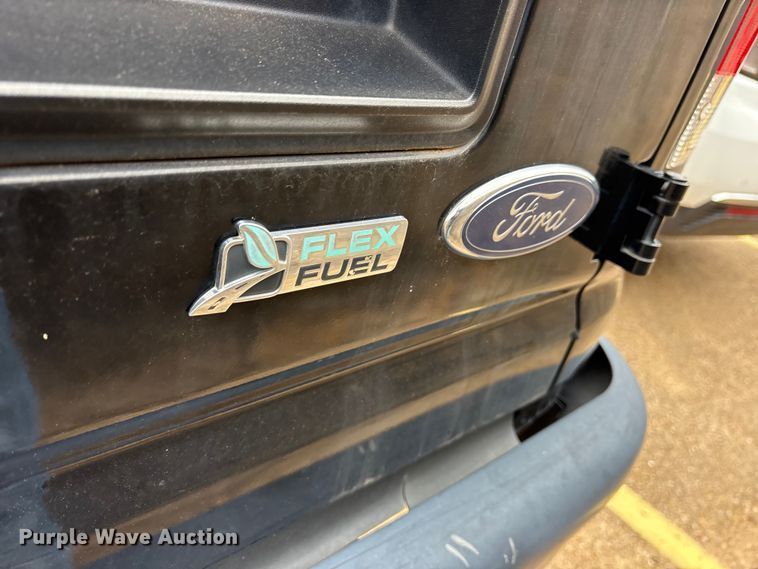 image for item ET7457 2012 Ford E350 van