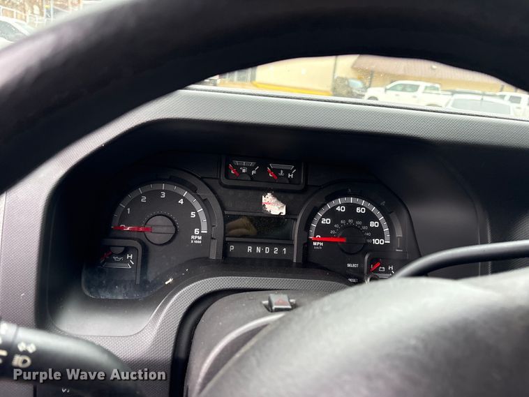 image for item ET7457 2012 Ford E350 van