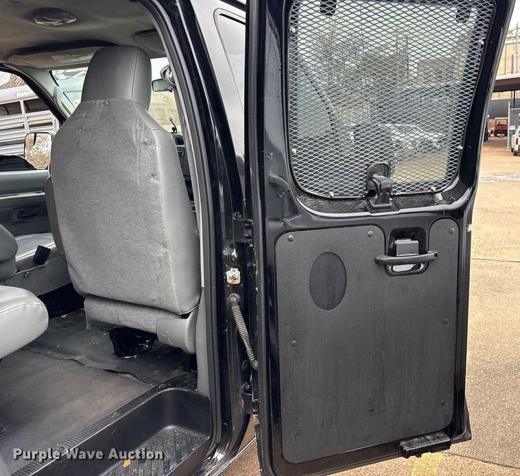 image for item ET7457 2012 Ford E350 van