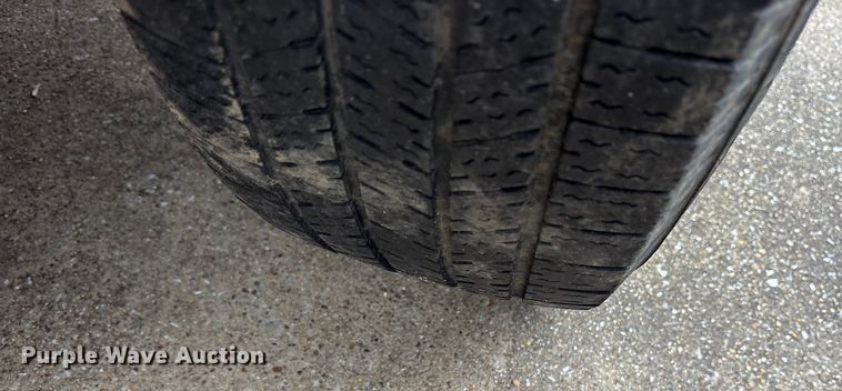 image for item ET7457 2012 Ford E350 van