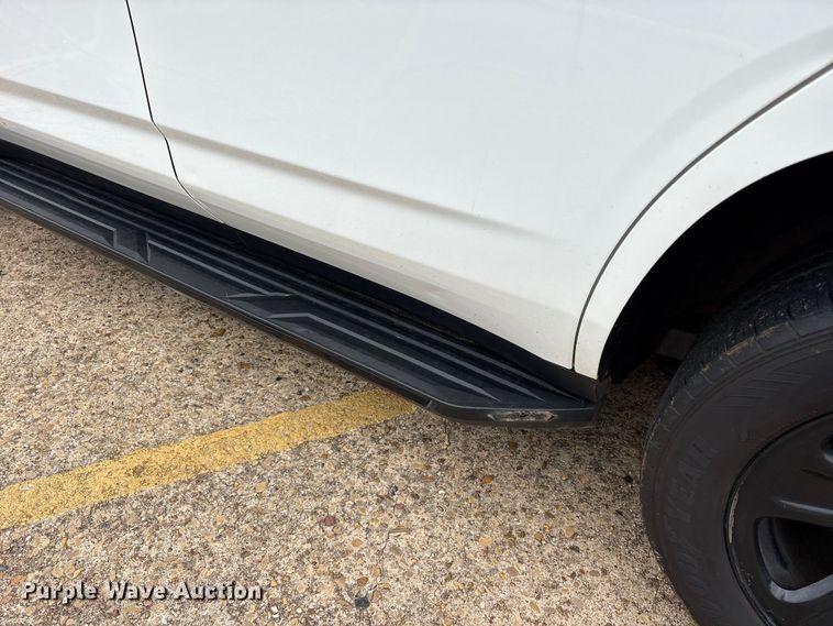 image for item ET7458 2021 Chevrolet Tahoe SUV