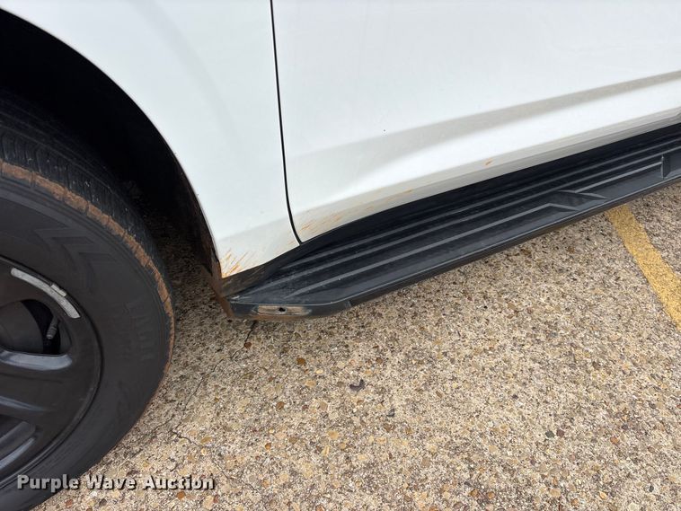 image for item ET7458 2021 Chevrolet Tahoe SUV