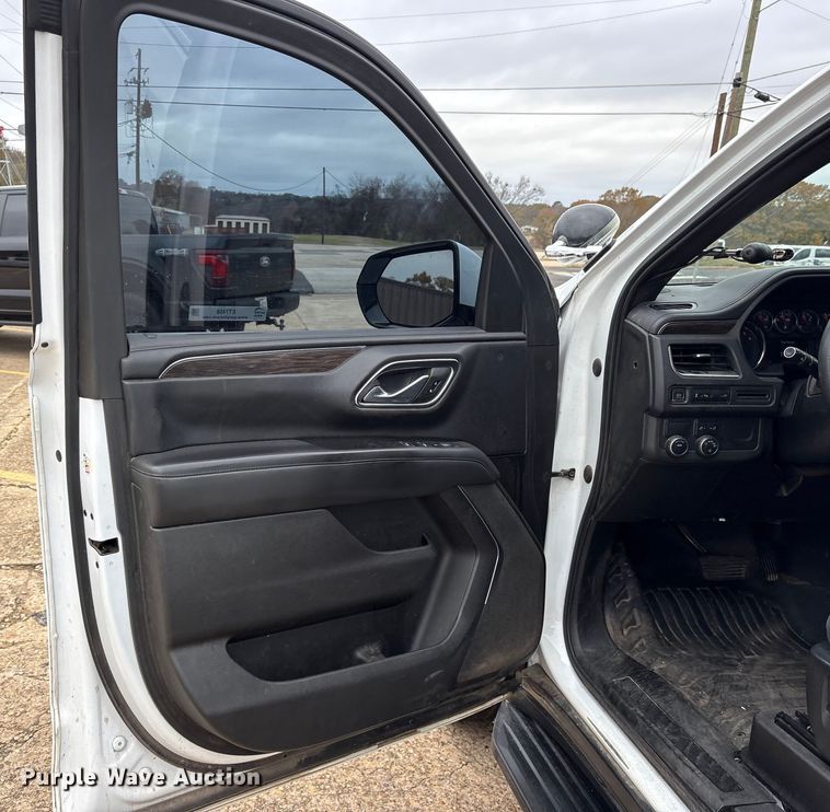image for item ET7458 2021 Chevrolet Tahoe SUV
