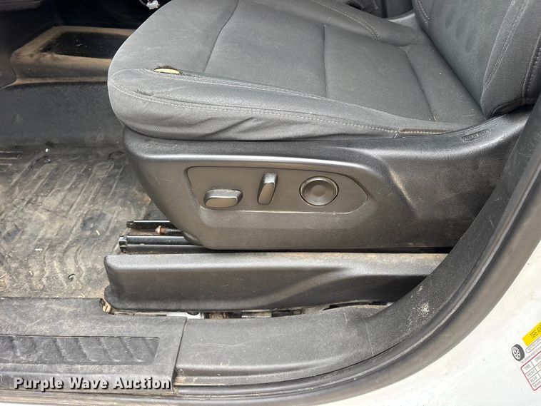 image for item ET7458 2021 Chevrolet Tahoe SUV