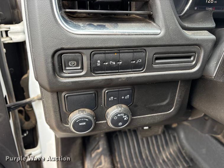 image for item ET7458 2021 Chevrolet Tahoe SUV